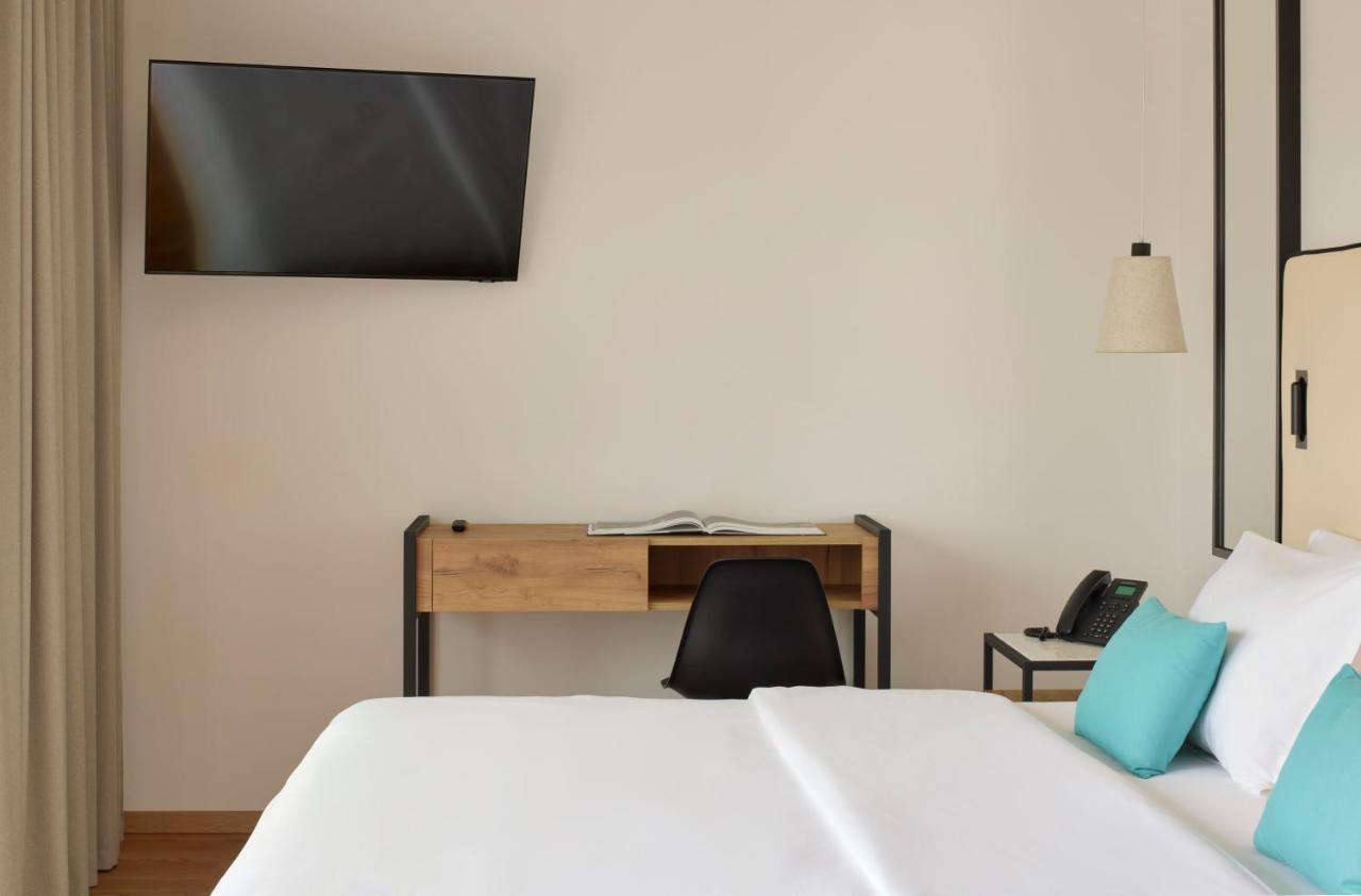 Sol Tropikal Durres Hotel Luaran gambar