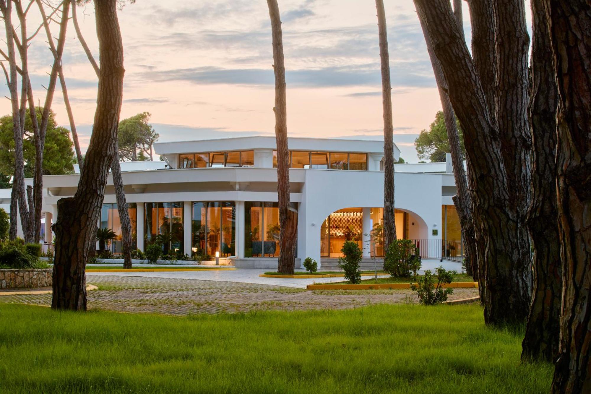 Sol Tropikal Durres Hotel Luaran gambar