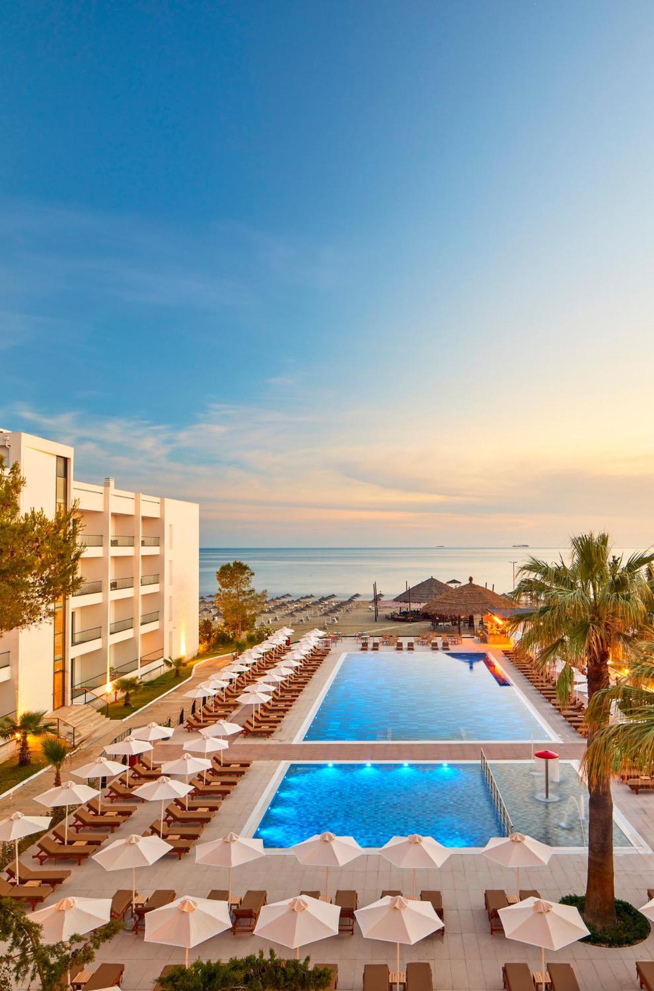 Sol Tropikal Durres Hotel Luaran gambar