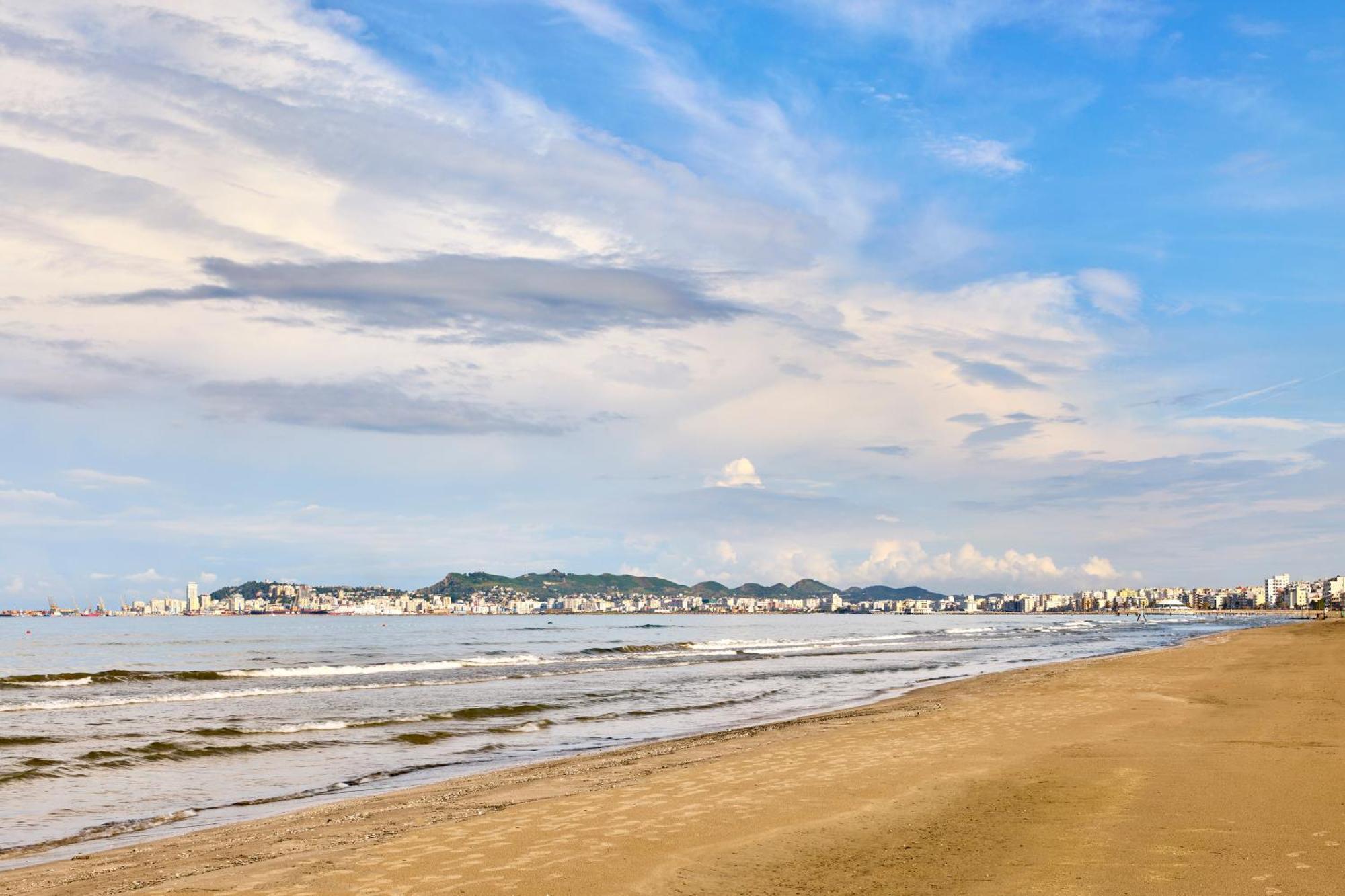 Sol Tropikal Durres Hotel Luaran gambar