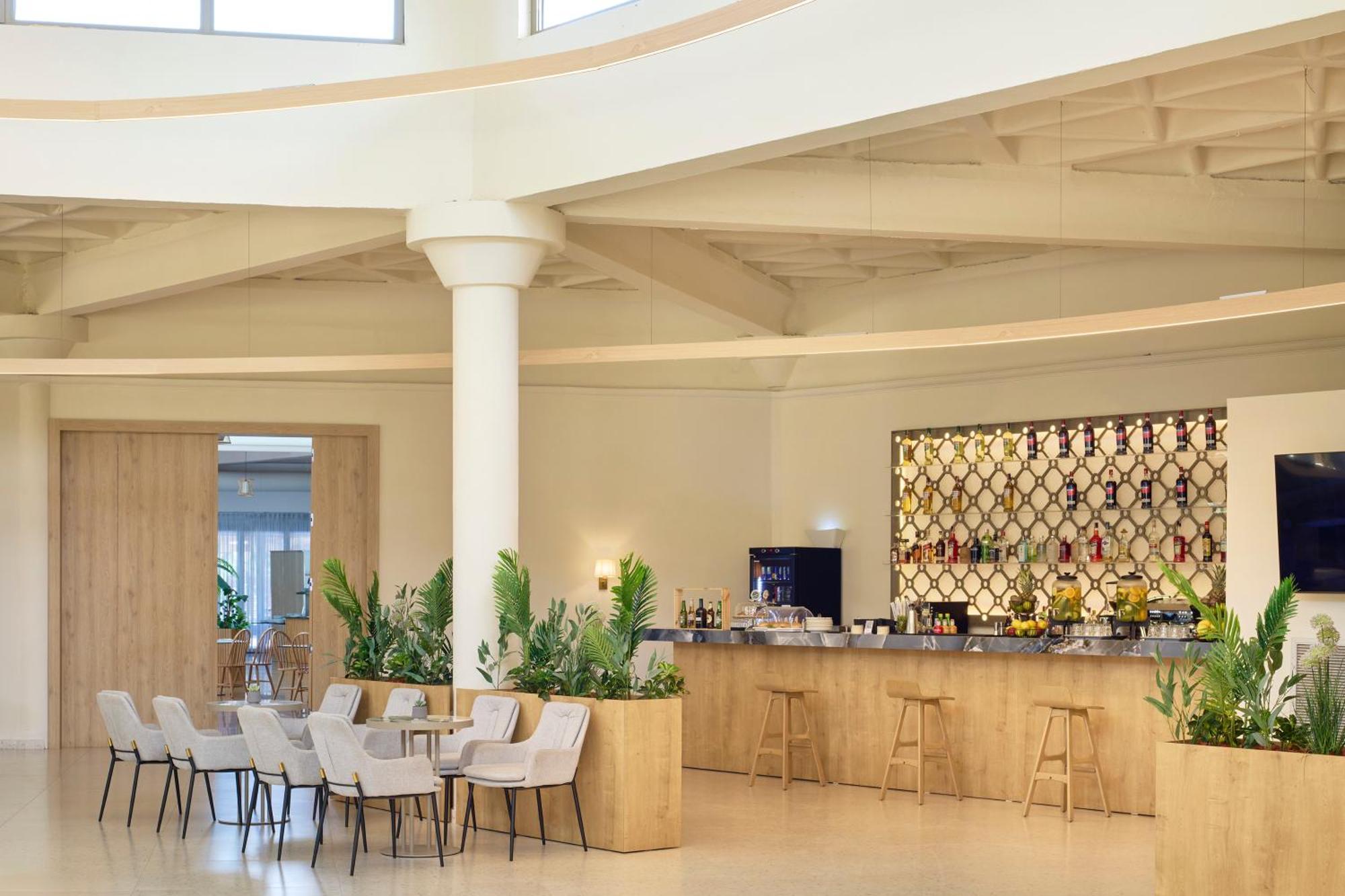 Sol Tropikal Durres Hotel Luaran gambar