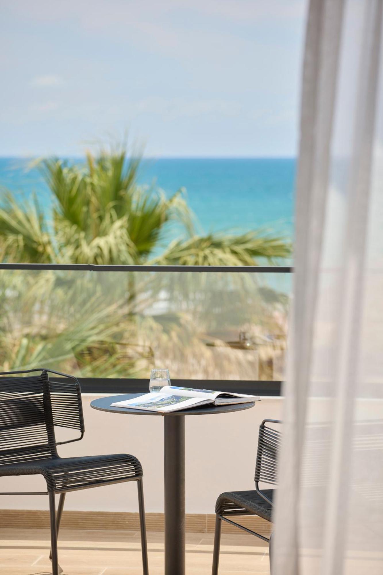 Sol Tropikal Durres Hotel Luaran gambar